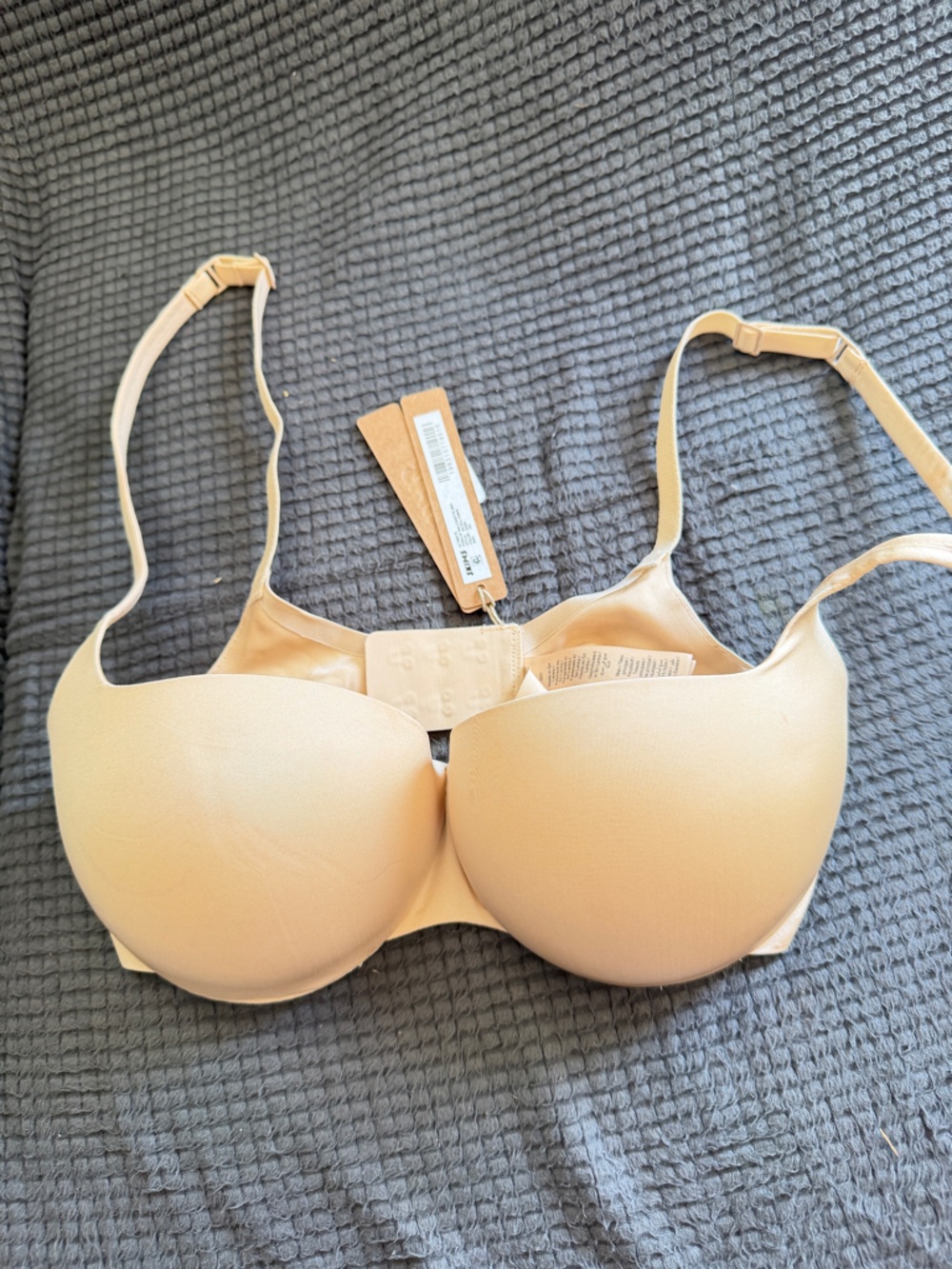 SKIMS Light Beige Seamless T-Shirt Bra